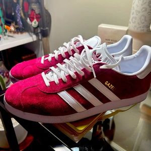 Burgundy adidas Gazelle sneakers. Hard to find color in popular shoe.